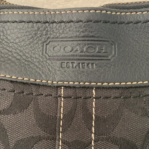Coach signature black canvas and leather crossbody bucket bag F06M-104 - Picture 3 of 16